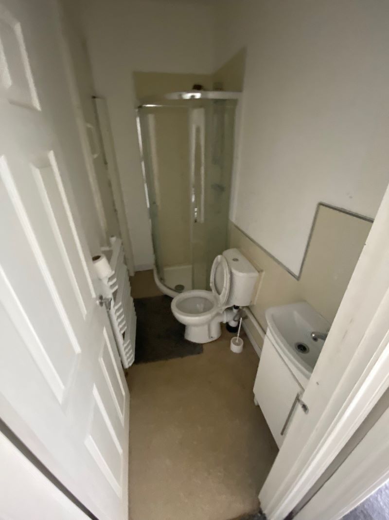 143 Cheapside, Worksop, Nottinghamshire, S80 2JD