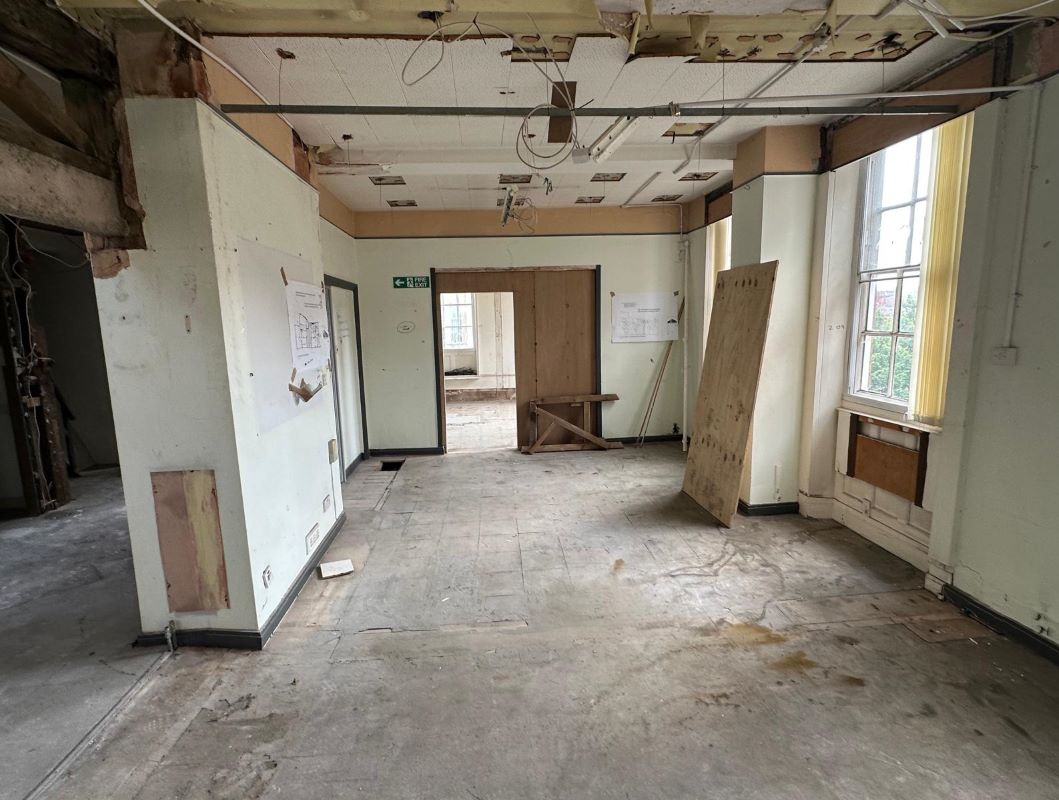43 Iron Gate, Derby, DE1 3FT