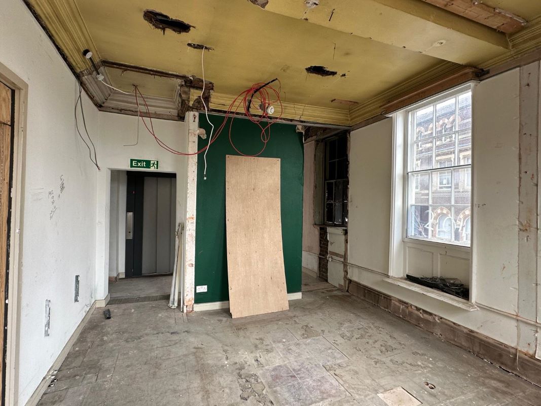 43 Iron Gate, Derby, DE1 3FT