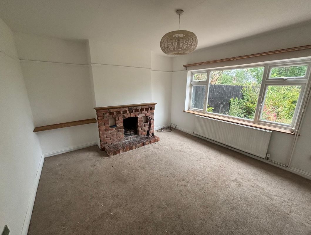 8 Lammas Close, Husbands Bosworth, Leicestershire, LE17 6LL