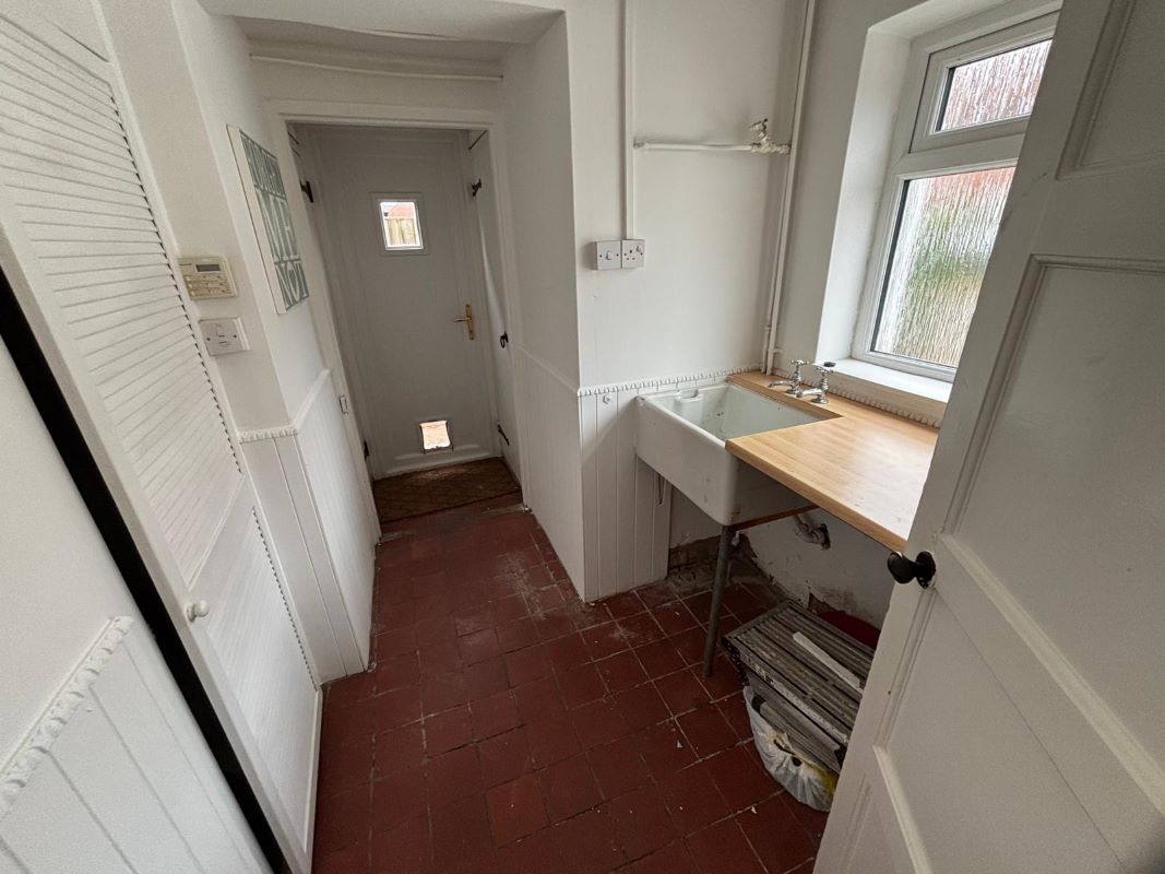 8 Lammas Close, Husbands Bosworth, Leicestershire, LE17 6LL