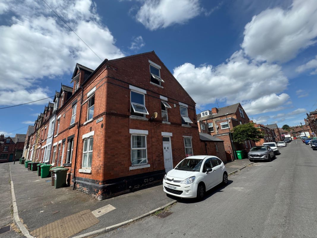 55 Kentwood Road, Nottingham, NG2 4FP