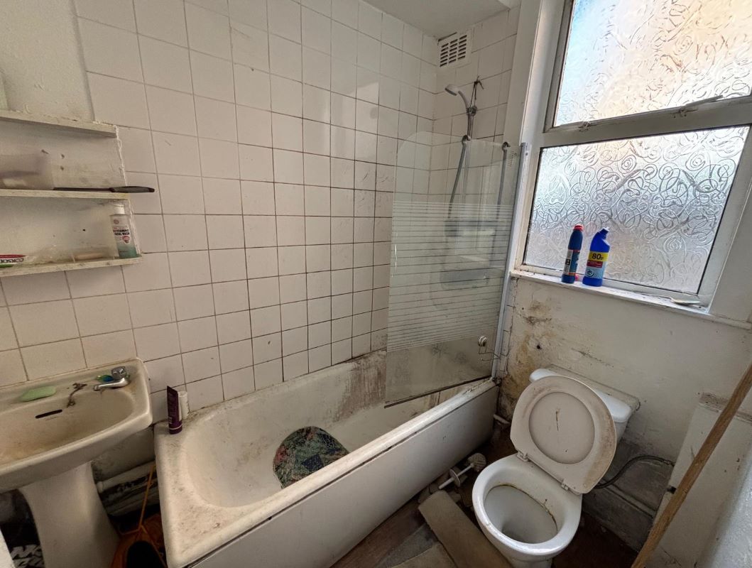 69 Ransom Road, Nottingham, NG3 3LH