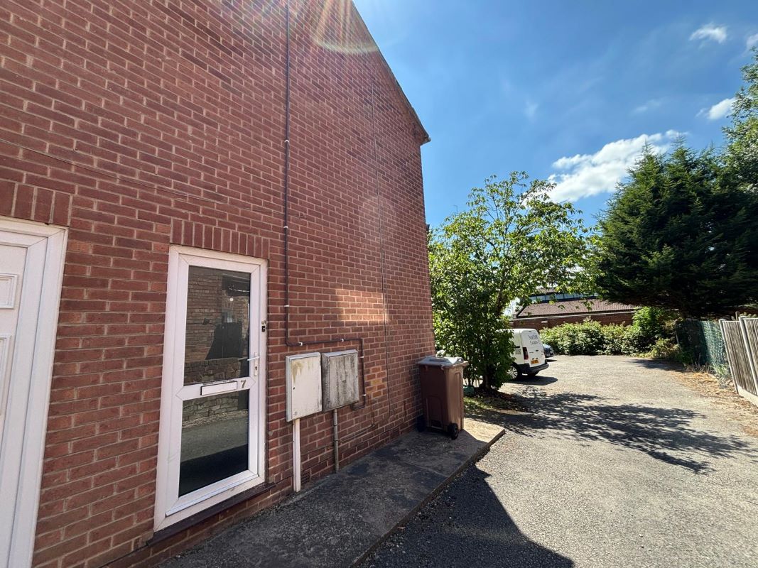 7 Greenfield Street, Dunkirk, Nottingham, NG7 2JN