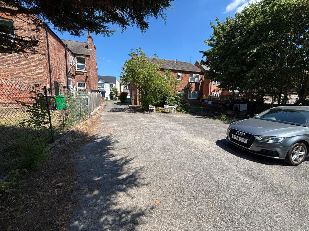 7 Greenfield Street, Dunkirk, Nottingham, NG7 2JN