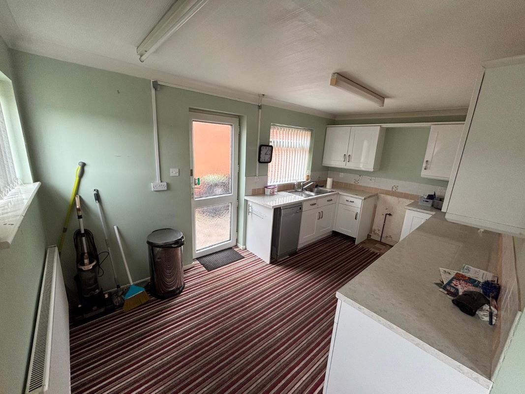 41 Assarts Road, Nuthall, Nottingham, NG16 1AP
