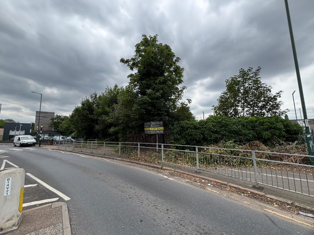 Land off Vernon Road, Nottingham, NG6 0AA