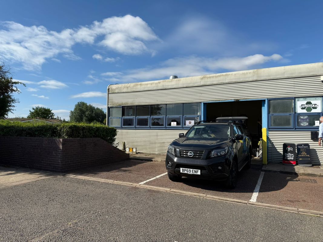 Units 4, 5, 6 & 7, Benedict Square, Werrington, Peterborough, PE4 6GD