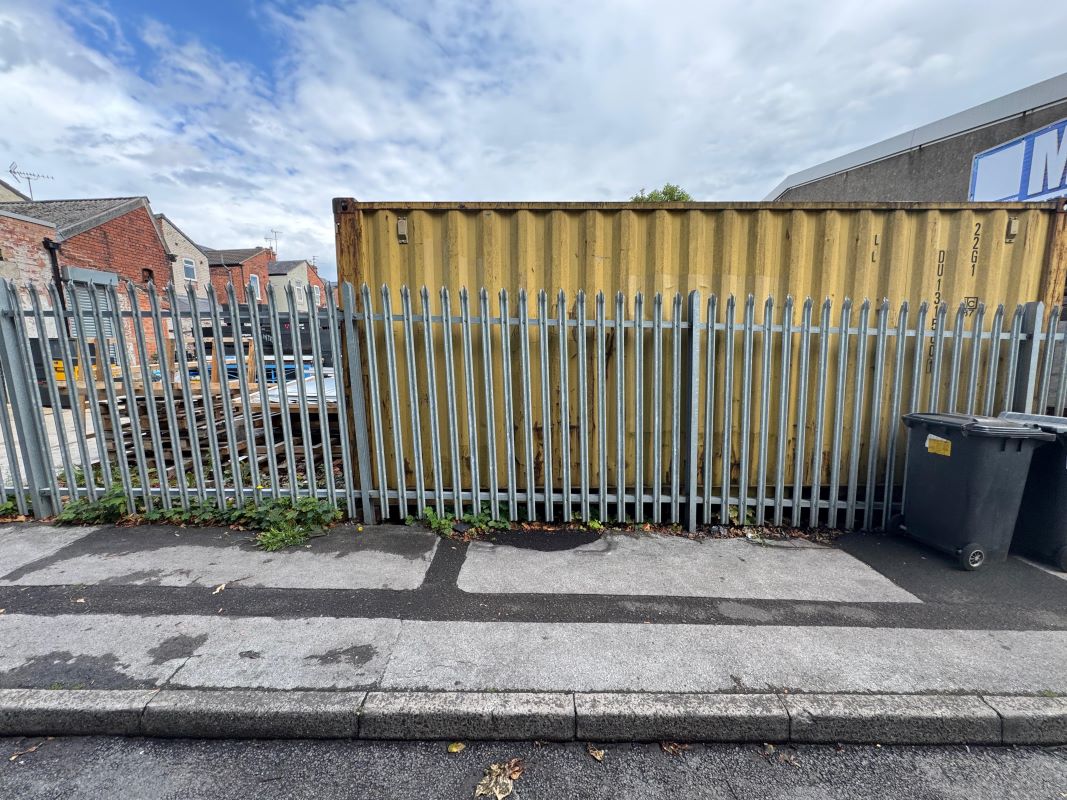 Workshop and Land, Southwell Lane, Kirkby-in-Ashfield, Nottinghamshire, NG17 8EY