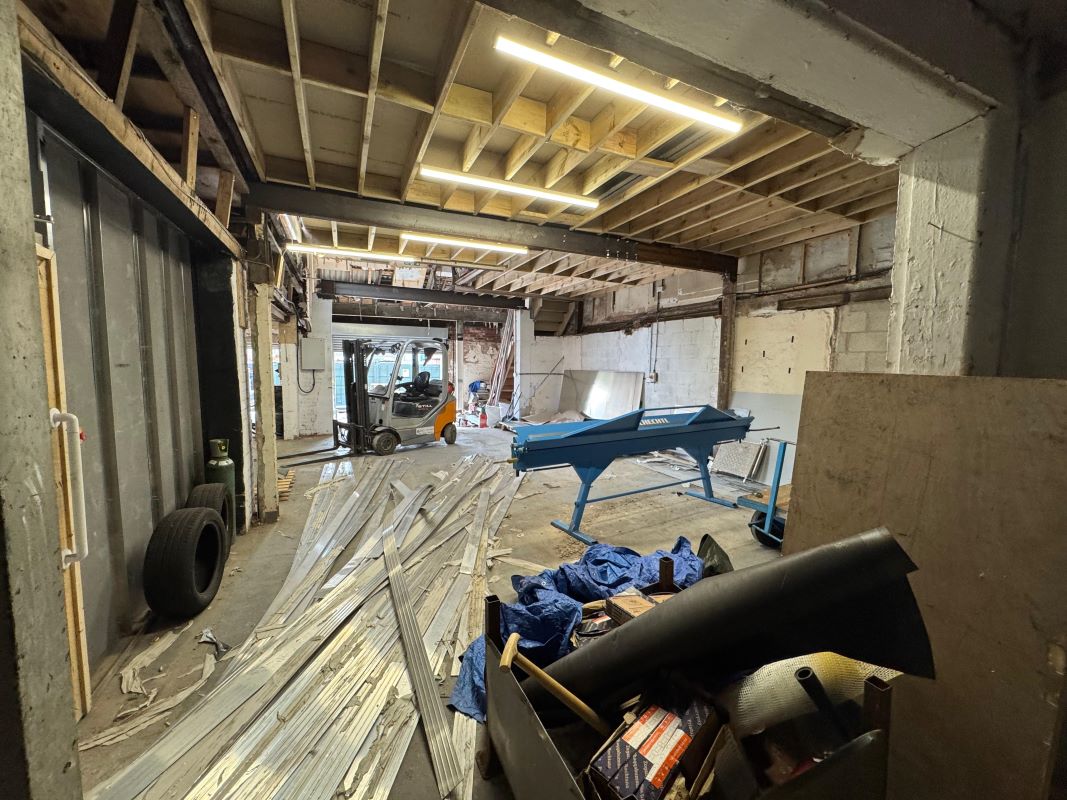 Workshop and Land, Southwell Lane, Kirkby-in-Ashfield, Nottinghamshire, NG17 8EY