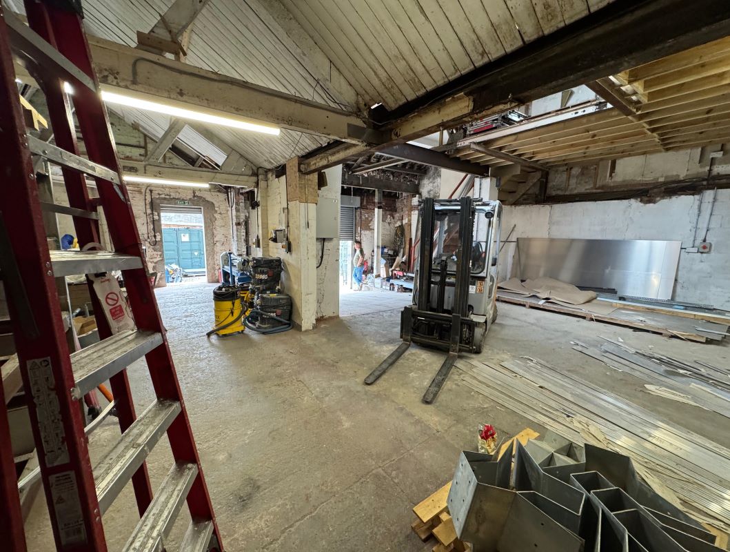 Workshop and Land, Southwell Lane, Kirkby-in-Ashfield, Nottinghamshire, NG17 8EY