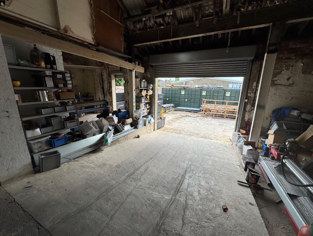 Workshop and Land, Southwell Lane, Kirkby-in-Ashfield, Nottinghamshire, NG17 8EY