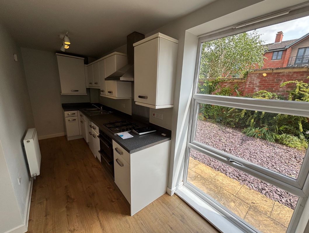 Flat 3, Deane Court, 15 Deane Road, Wilford, Nottingham, NG11 7GD