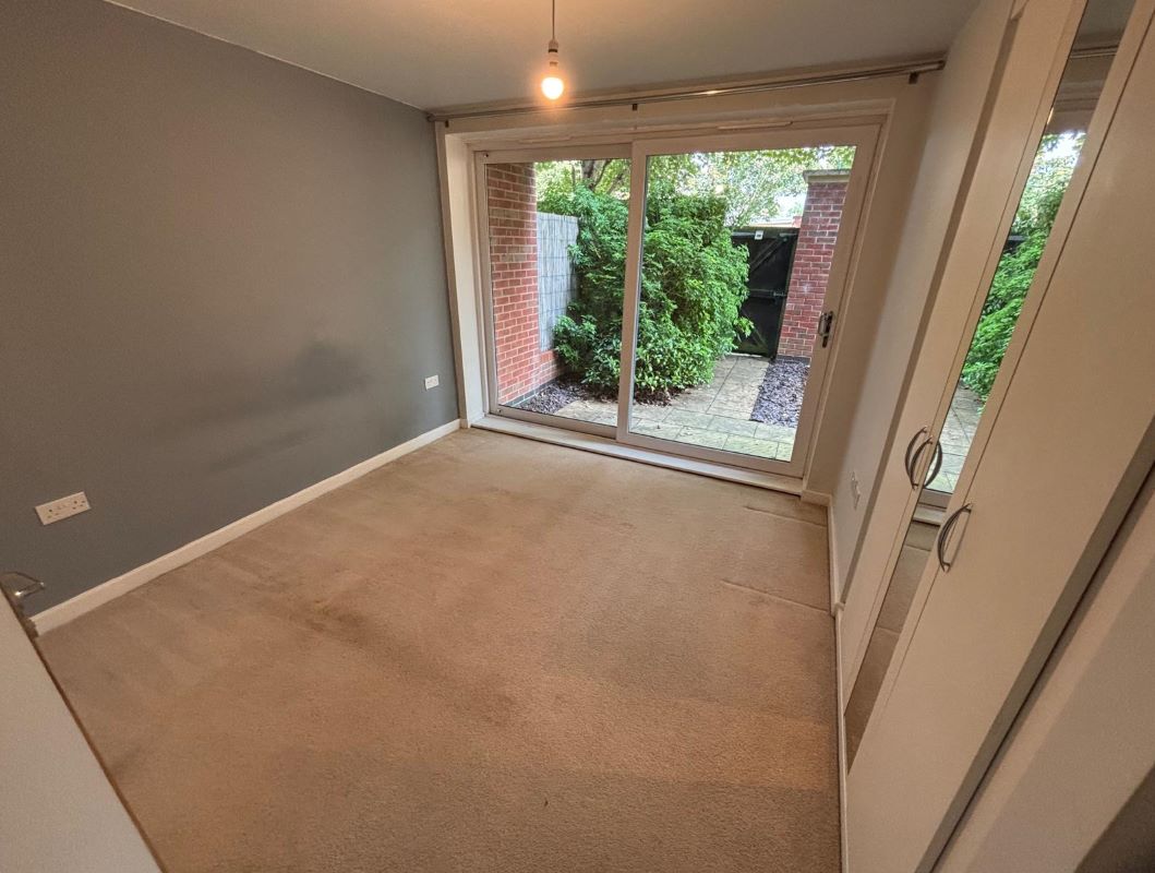 Flat 3, Deane Court, 15 Deane Road, Wilford, Nottingham, NG11 7GD