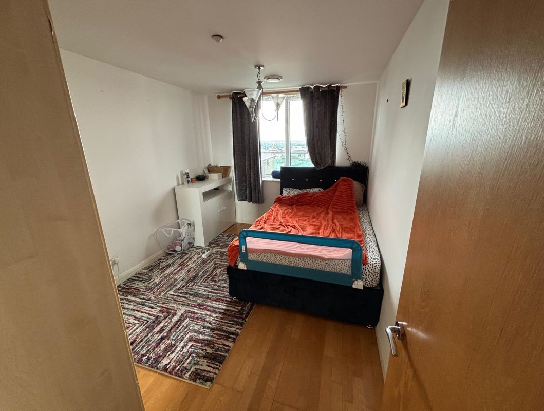 Flat 1017 Northampton House, Wellington Street, Northampton, NN1 3ND