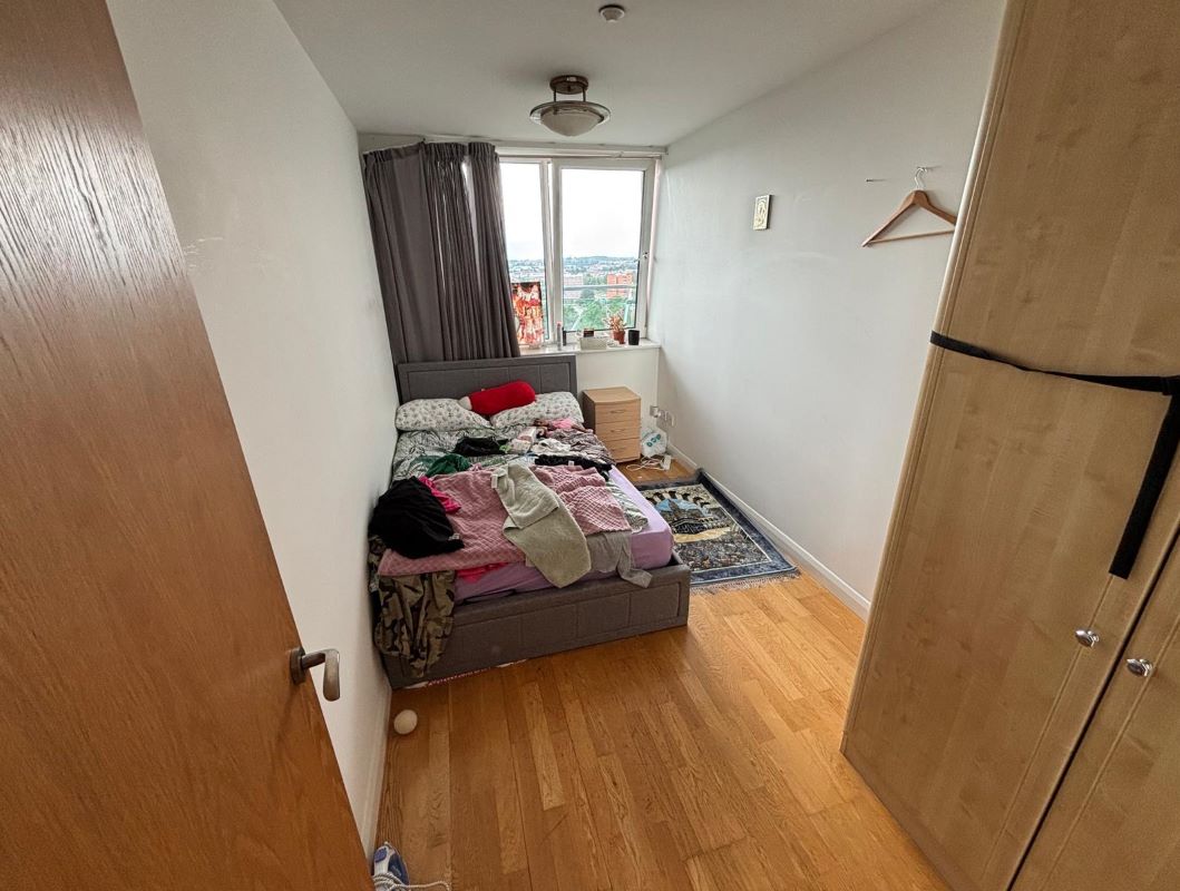 Flat 1017 Northampton House, Wellington Street, Northampton, NN1 3ND