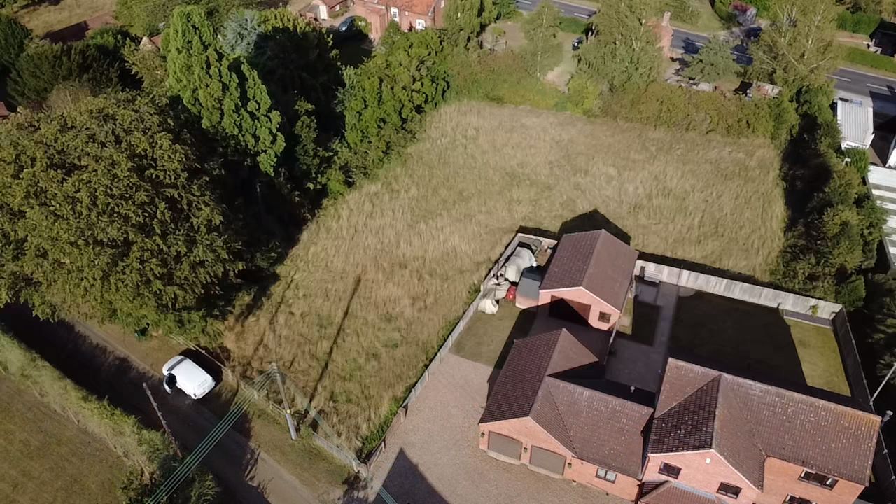 0.55 acre paddock, low road, Besthorpe, Newark, Nottinghamshire, NG23 7HJ