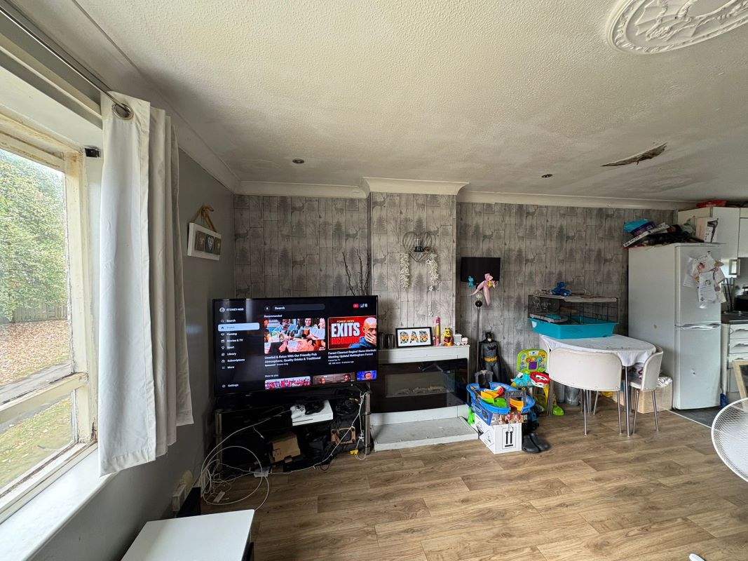 20 Leiston Gardens, Top Valley, Nottingham, NG5 9DZ