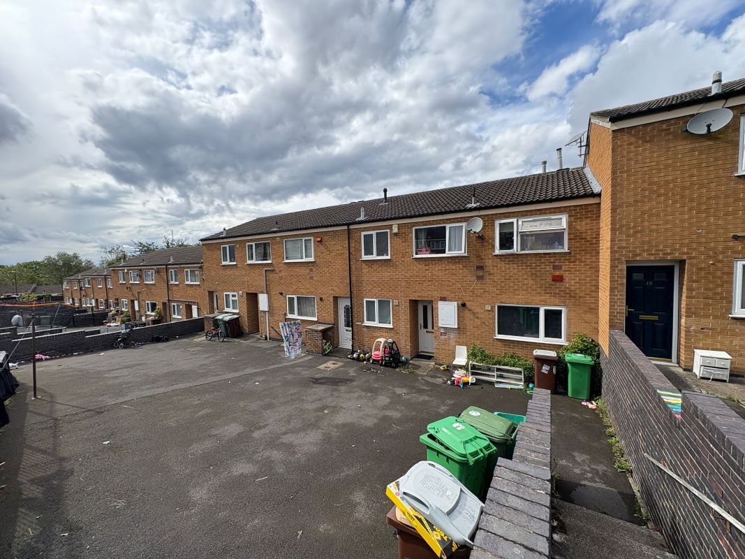 20 Leiston Gardens, Top Valley, Nottingham, NG5 9DZ