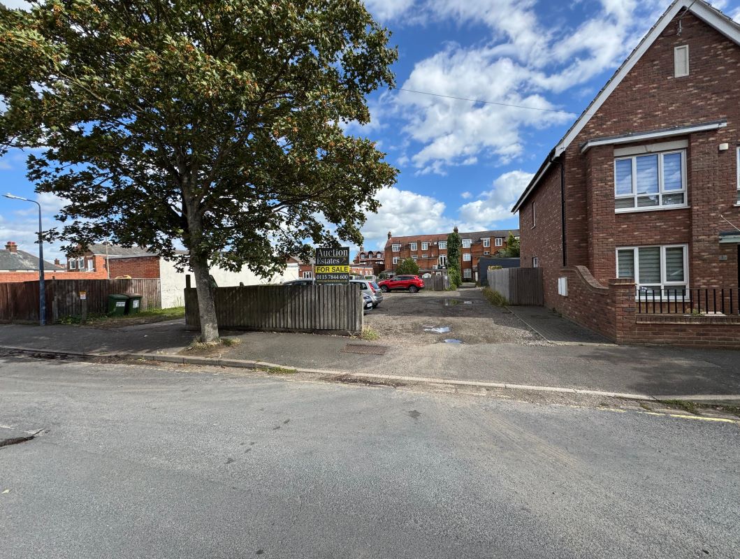 Residential Development to the rear 137 to 141 Hamilton Road, Felixstowe, Suffolk, IP11 7BL