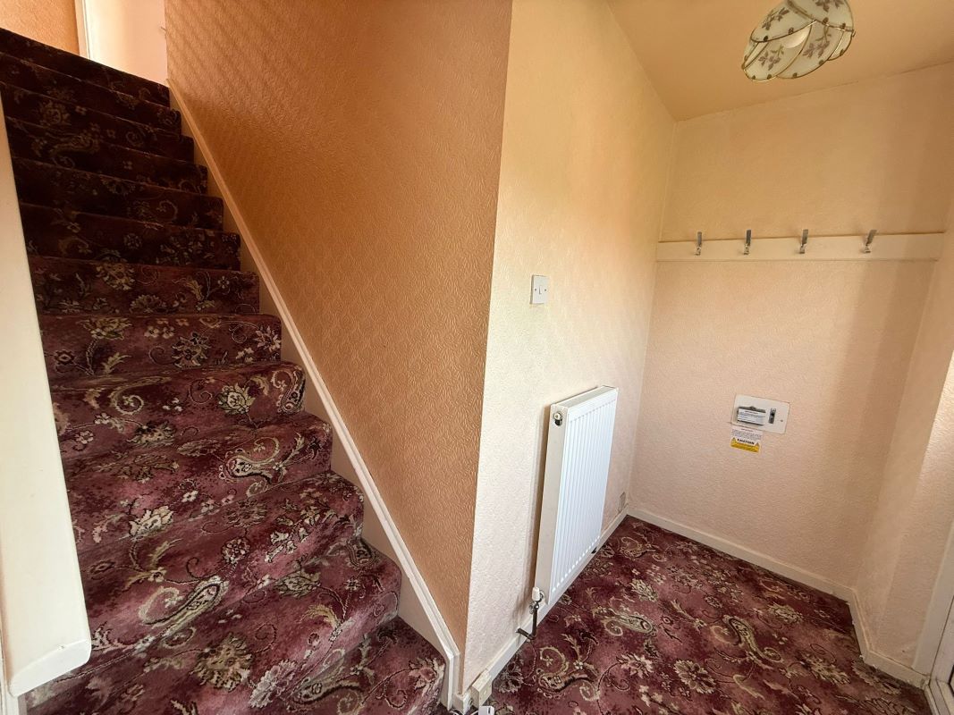 77 Wood Avenue, Creswell, Worksop, Nottinghamshire, S80 4EG