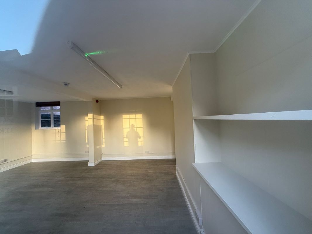 64, 66, 68 (A,B,C) Castle Gate, Newark, Nottinghamshire, NG24 1BG