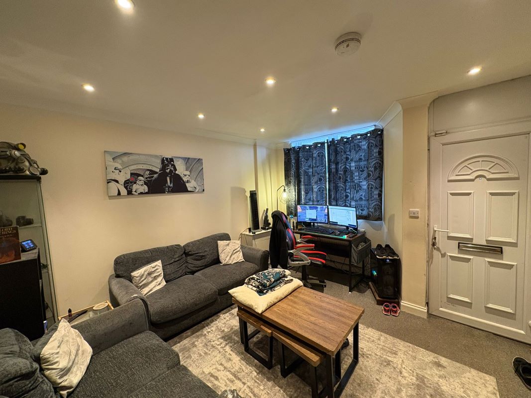 53 Granby Street, Ilkeston, Derbyshire, DE7 8HP