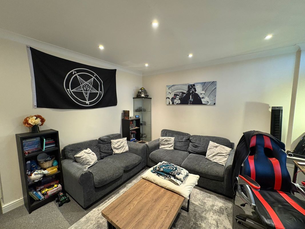 53 Granby Street, Ilkeston, Derbyshire, DE7 8HP