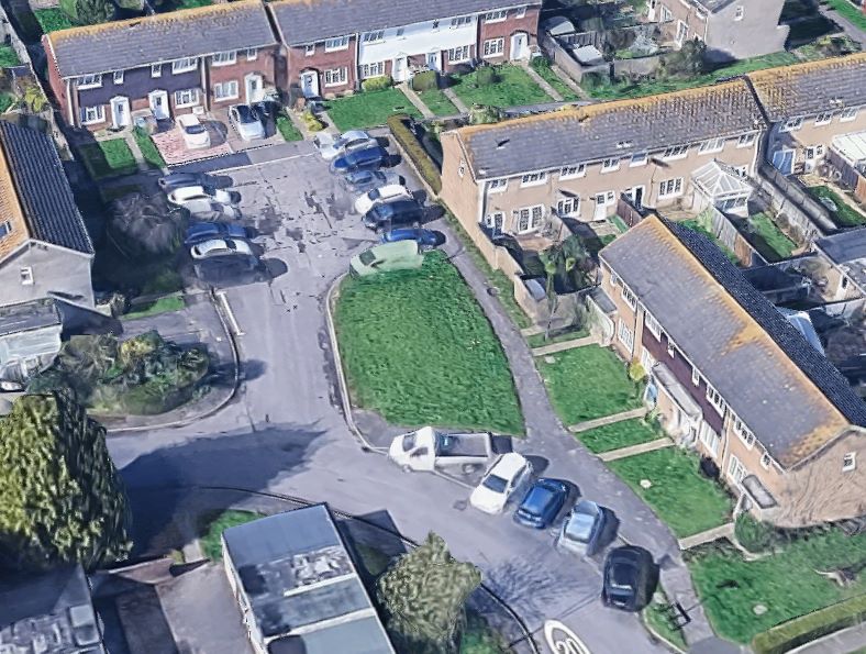 Land & Parking, Compton Drive, Bognor Regis, PO22 6QW