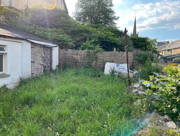 Land to the rear 18-19 Cross Street, Aberdare, CF44 7EG