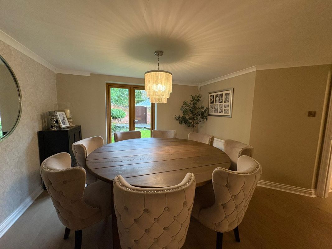 The Paddock Holme House Farm, Radcliffe Road, Holme Pierrepont, Nottingham, NG12 2LT