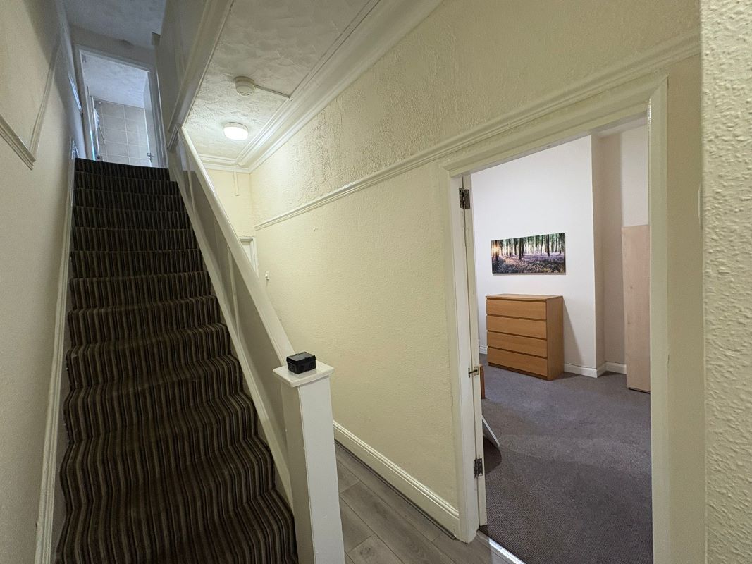 27 Beech Avenue, Sherwood Rise, Nottingham, NG7 7LJ