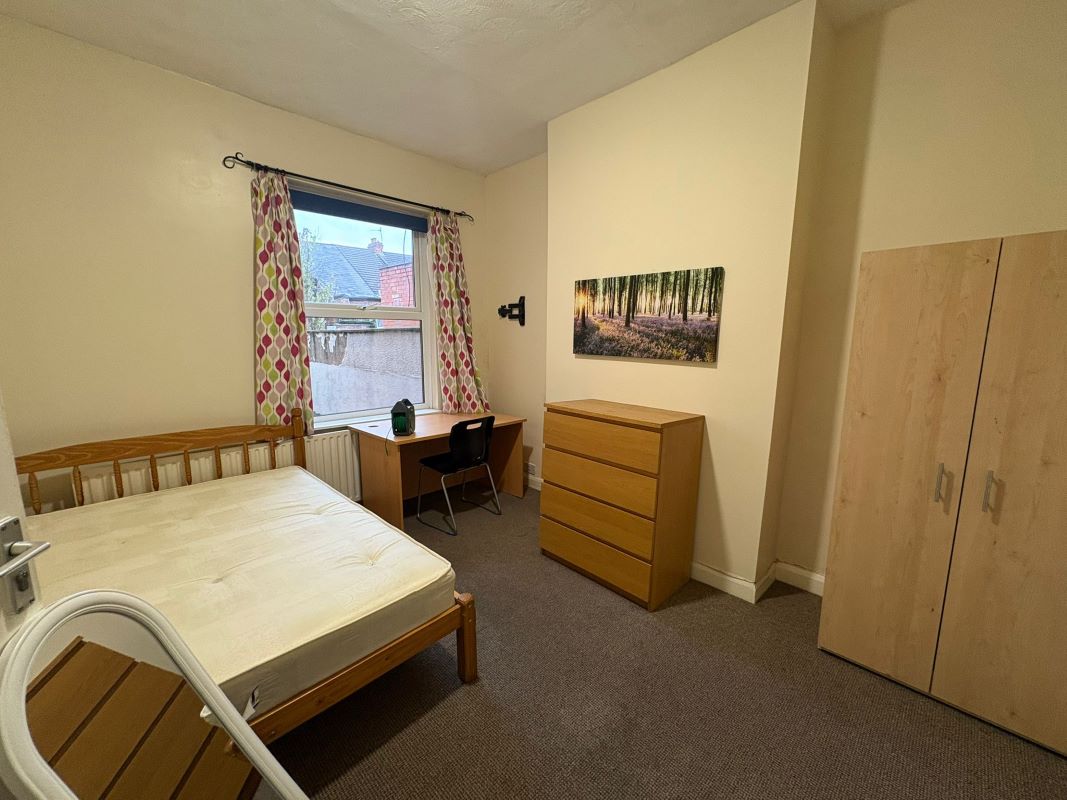 27 Beech Avenue, Sherwood Rise, Nottingham, NG7 7LJ