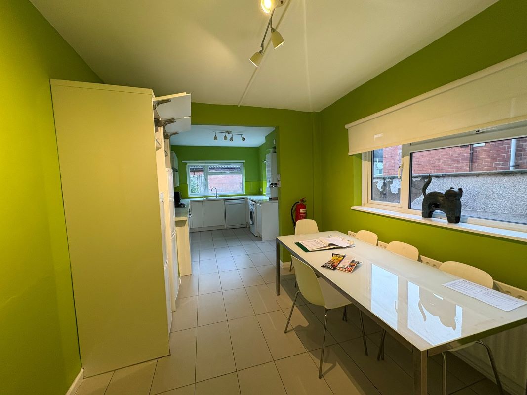 27 Beech Avenue, Sherwood Rise, Nottingham, NG7 7LJ