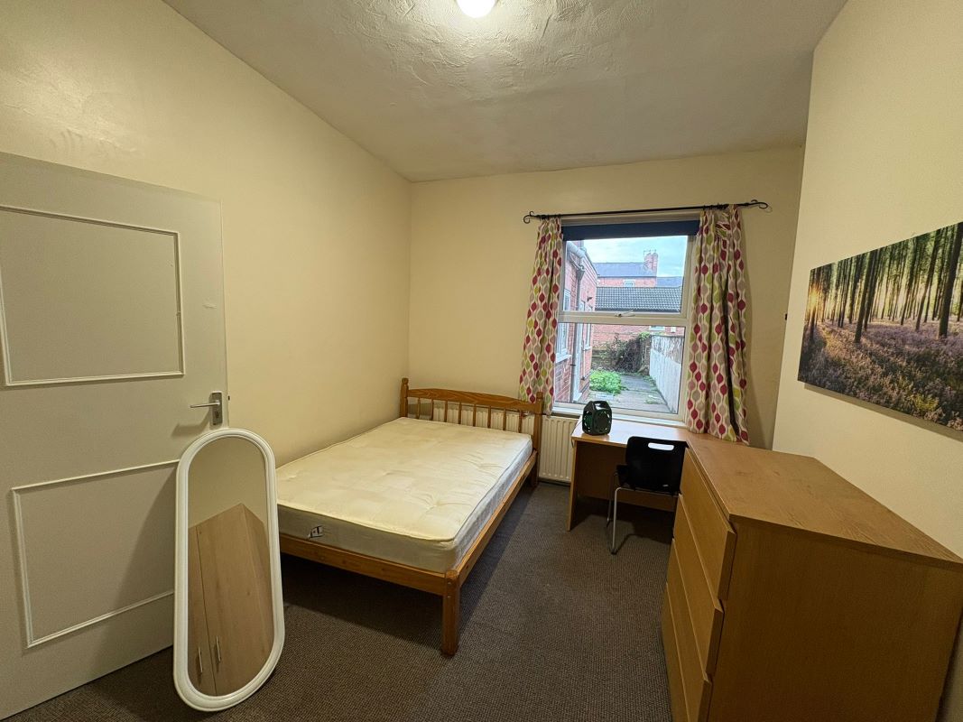 27 Beech Avenue, Sherwood Rise, Nottingham, NG7 7LJ