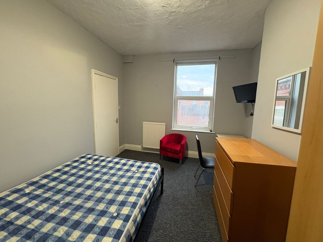 27 Beech Avenue, Sherwood Rise, Nottingham, NG7 7LJ