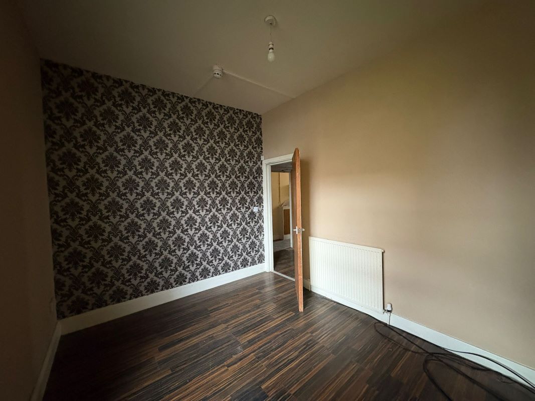 15 Gedling Grove, Nottingham, NG7 4DU