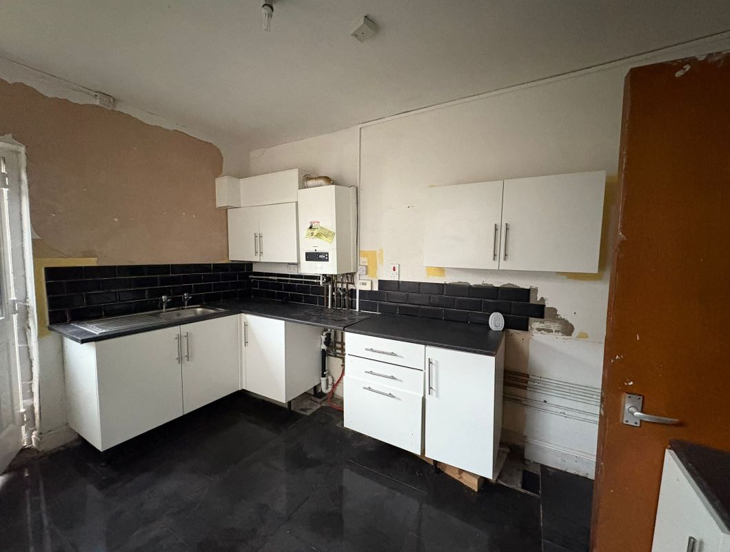 15 Gedling Grove, Nottingham, NG7 4DU