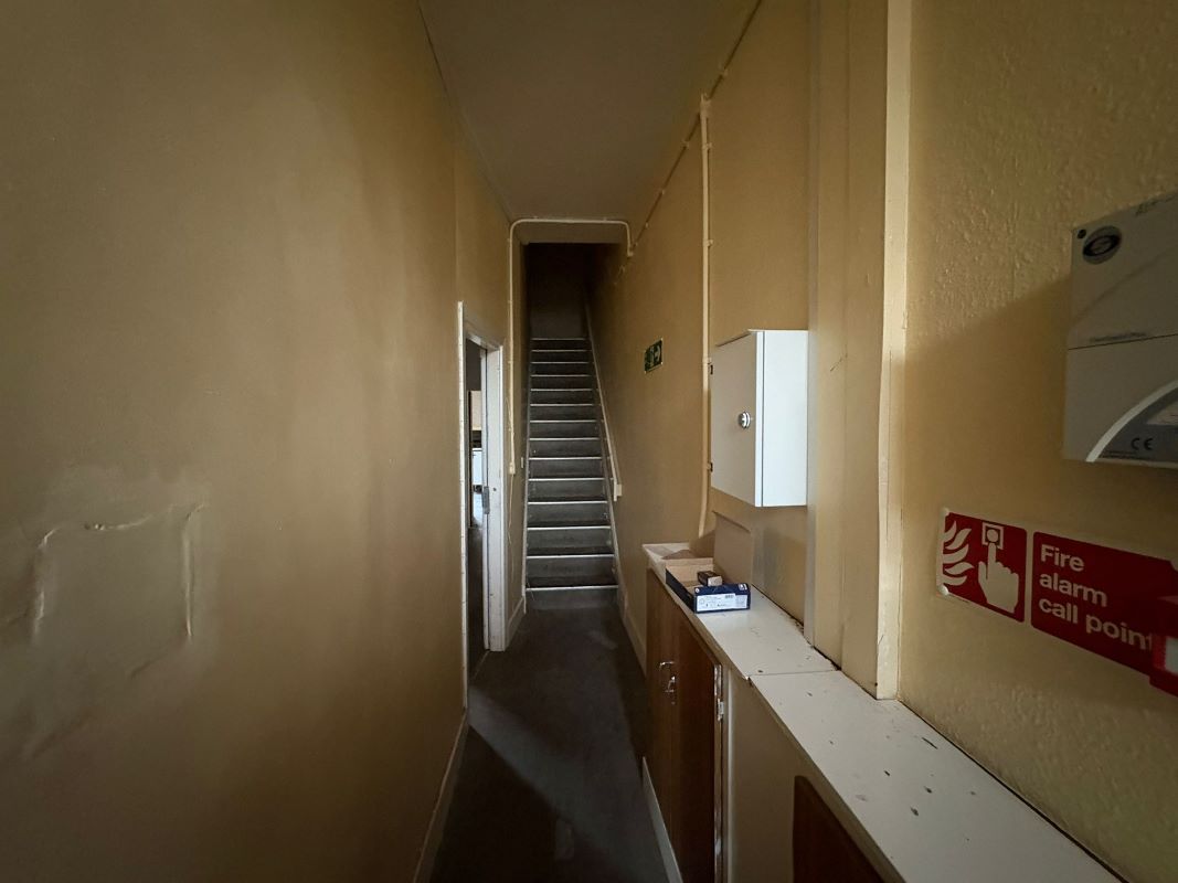 15 Gedling Grove, Nottingham, NG7 4DU