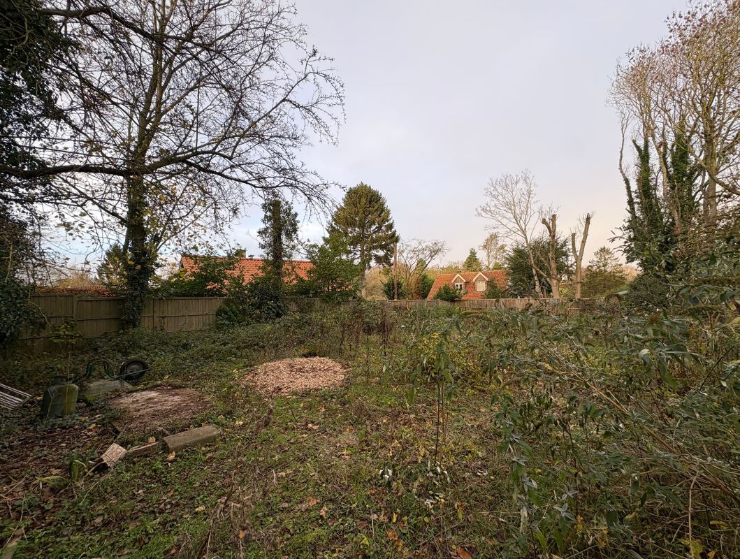 Land adjacent to the Old Post Office, Main Street, Hackthorn, Lincolnshire, LN2 3PN