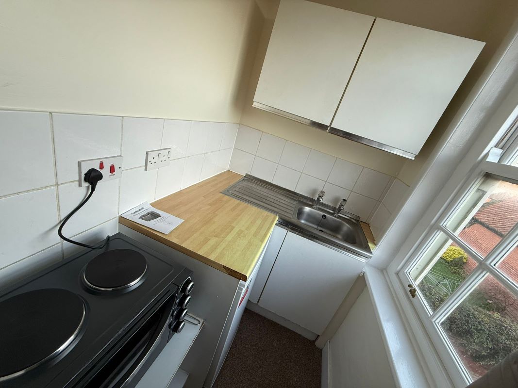 64, 66, 68 (A,B,C) Castle Gate, Newark, Nottinghamshire, NG24 1BG