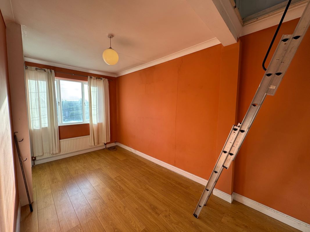 8 Crown Street, Clowne, Derbyshire, S43 4DN