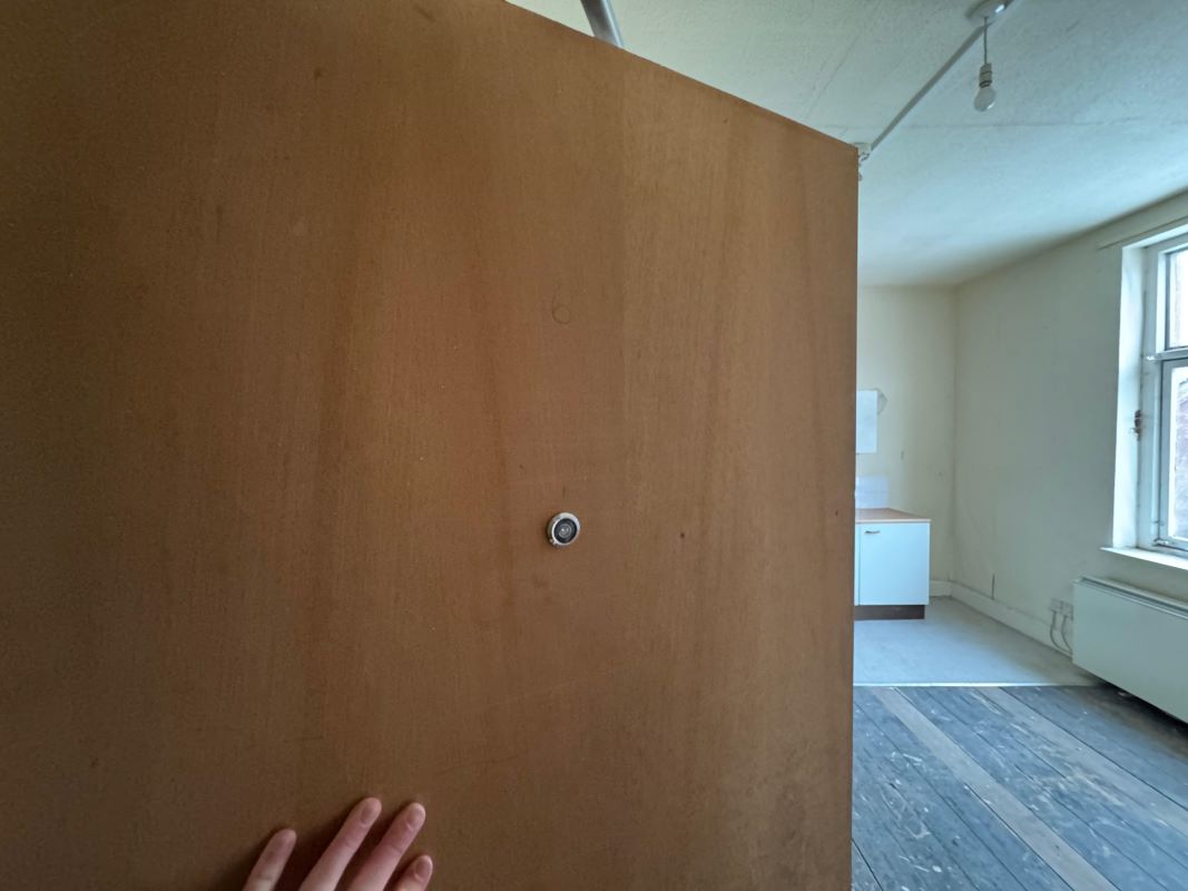 42 Forest Road West, Nottingham, NG7 4EQ