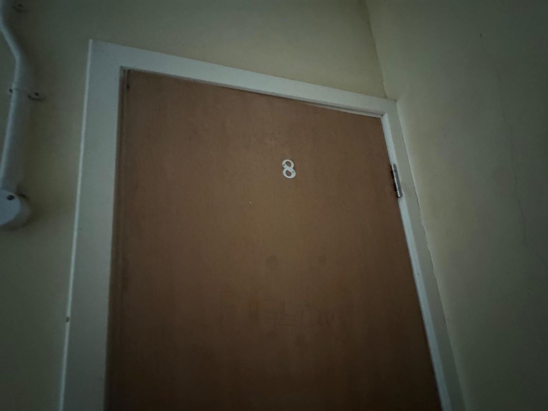 42 Forest Road West, Nottingham, NG7 4EQ