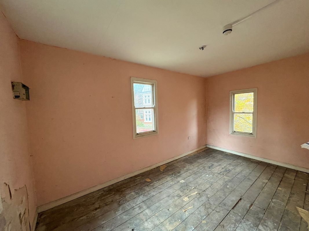 31A Burns Street & 2 Tennyson Street, Nottingham, NG7 4DS