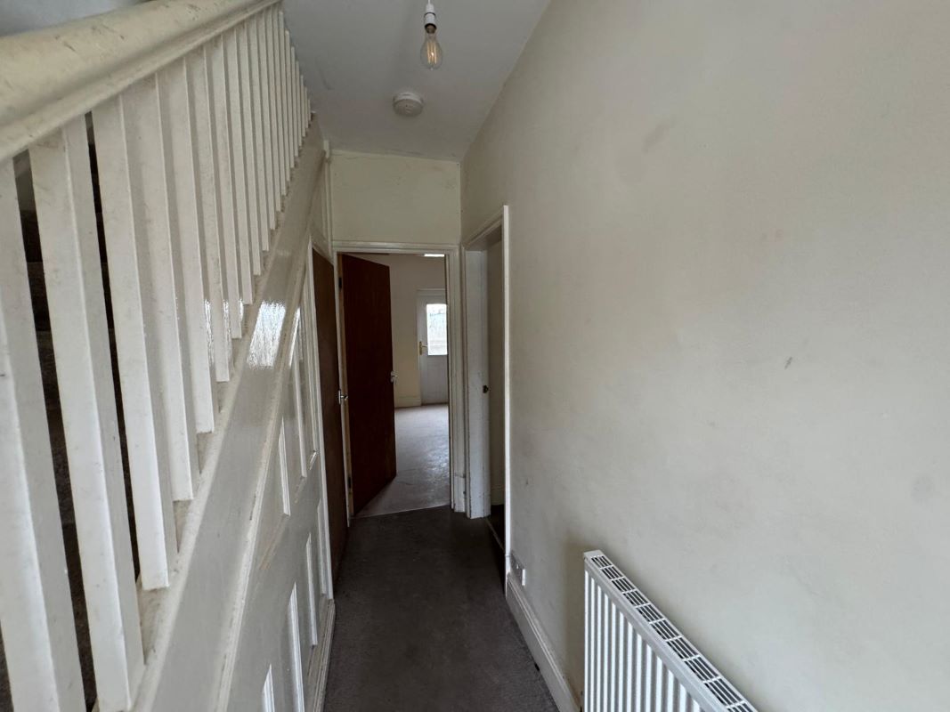 652 Nuthall Road, Nottingham, NG8 6AQ