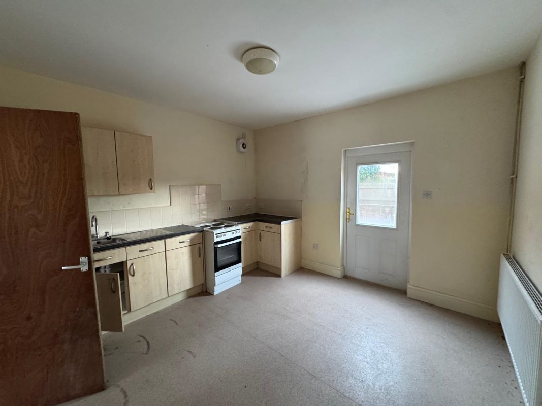 652 Nuthall Road, Nottingham, NG8 6AQ