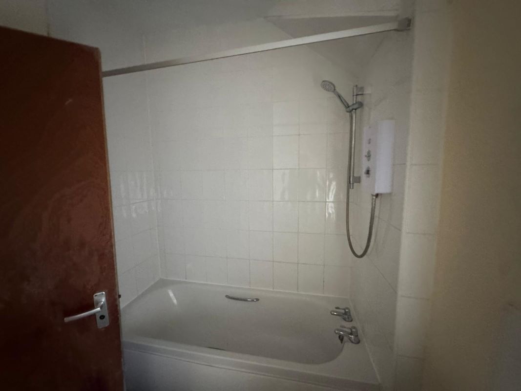 652 Nuthall Road, Nottingham, NG8 6AQ