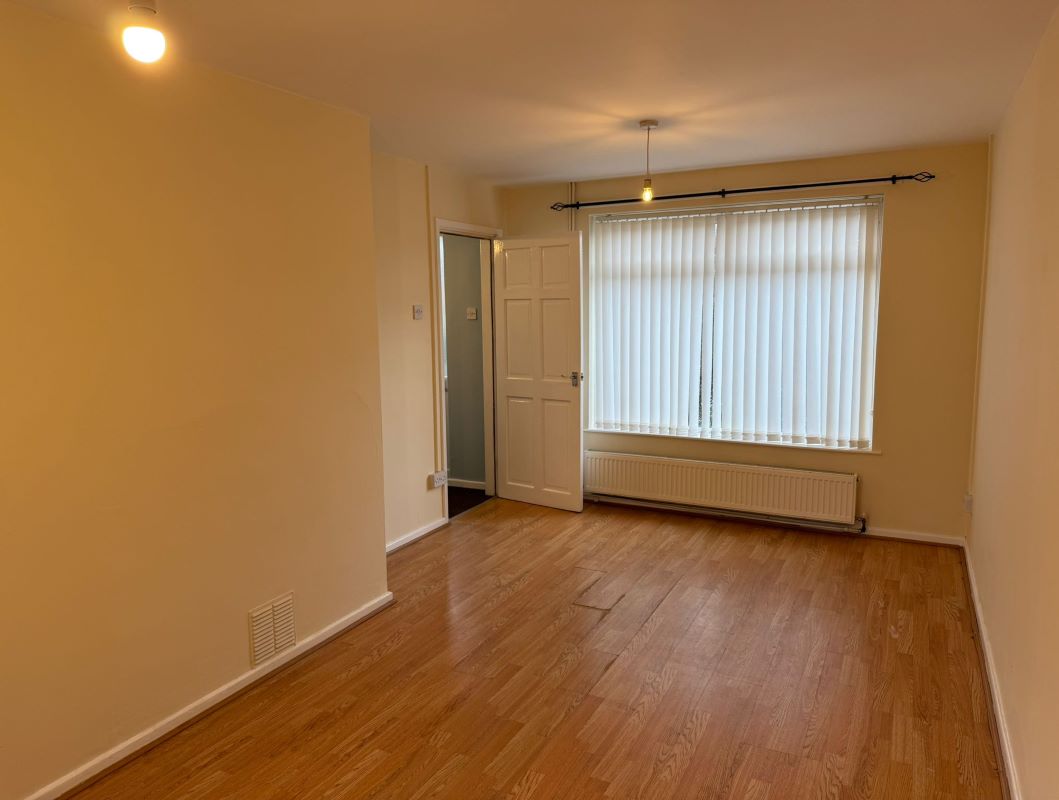 90 Petersmith Drive, New Ollerton, Nottinghamshire, NG22 9RY