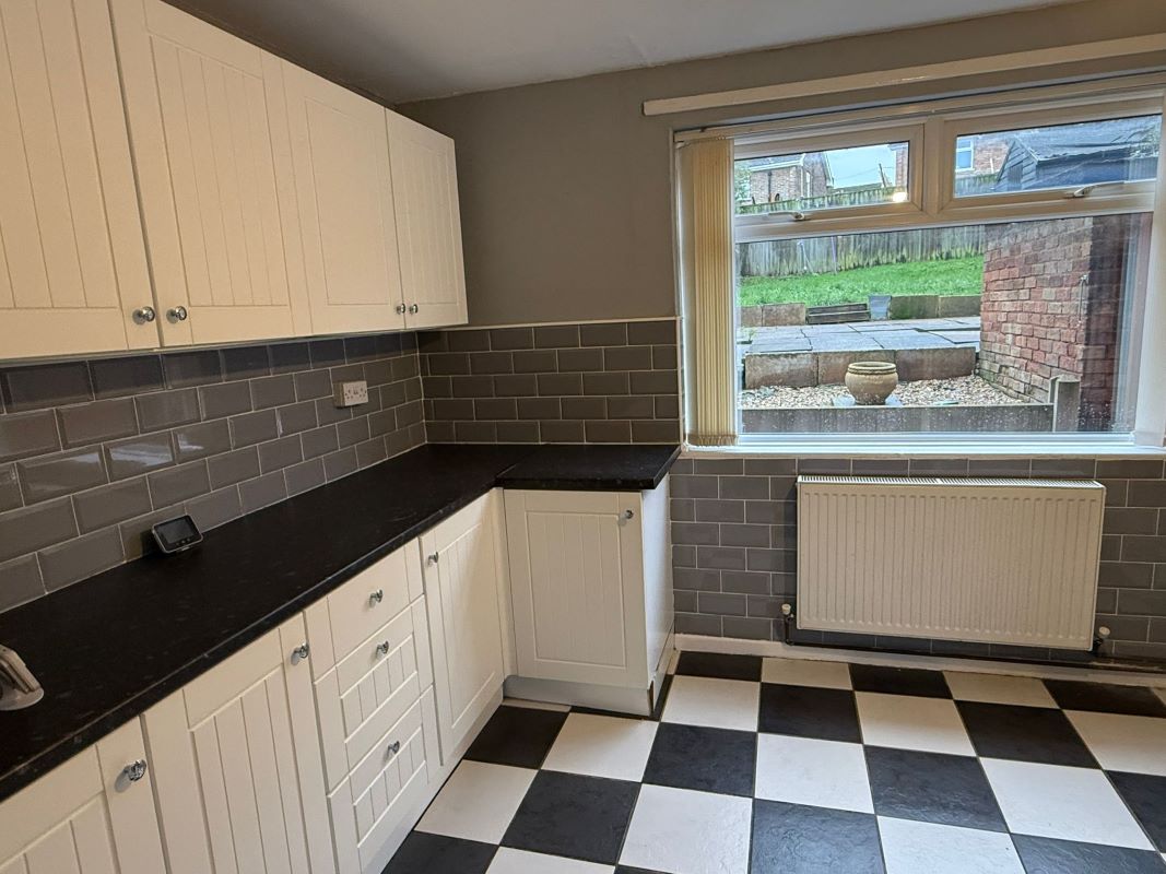 90 Petersmith Drive, New Ollerton, Nottinghamshire, NG22 9RY